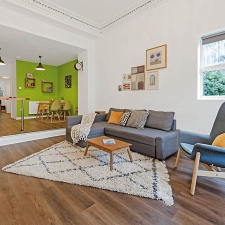 Cheerful Stays: Spacious Flat In Vibrant Leith EDI Exterior photo