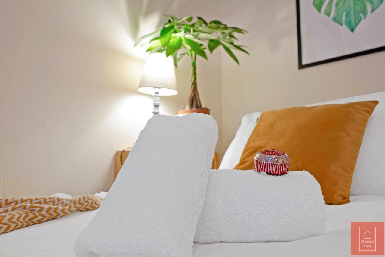 Cheerful Stays: Spacious Flat In Vibrant Leith EDI Exterior photo