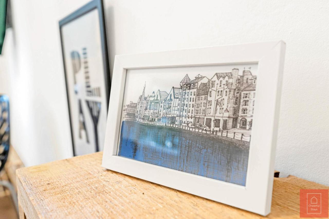 Cheerful Stays: Spacious Flat In Vibrant Leith EDI Exterior photo
