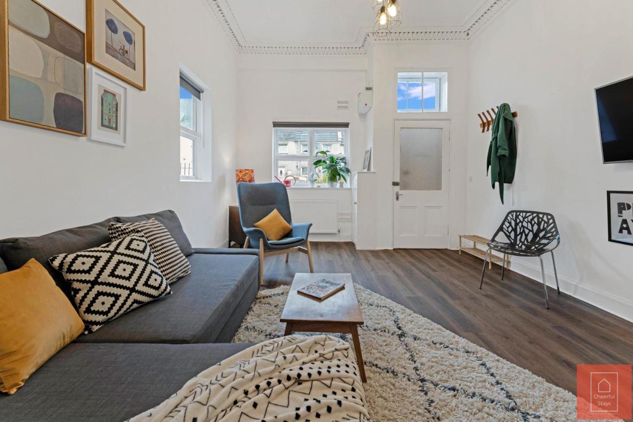 Cheerful Stays: Spacious Flat In Vibrant Leith EDI Exterior photo